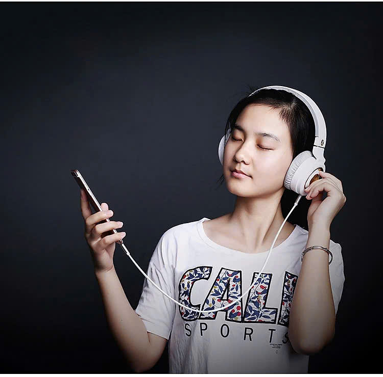 Phone Girl